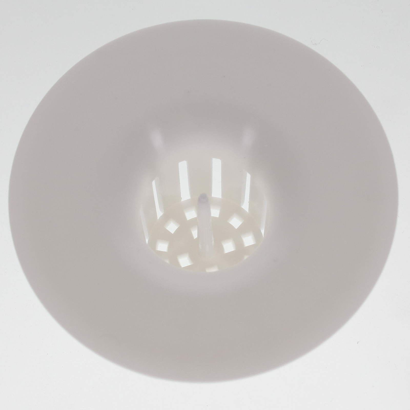 House Brand Dentistry 101227 Dental Cuspidor Strainers #6200 Small 144/Bx