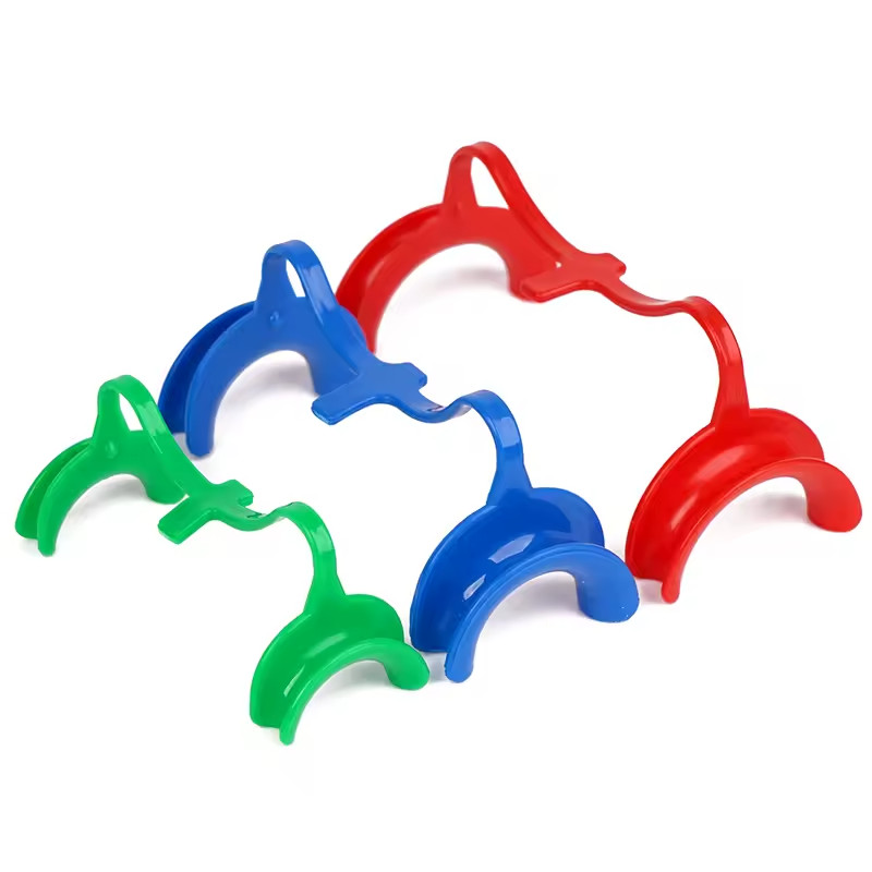 EXTAND™ Intraoral Disposable Cheek Retractors Autoclavable 3 pcs Orthodentalusa
