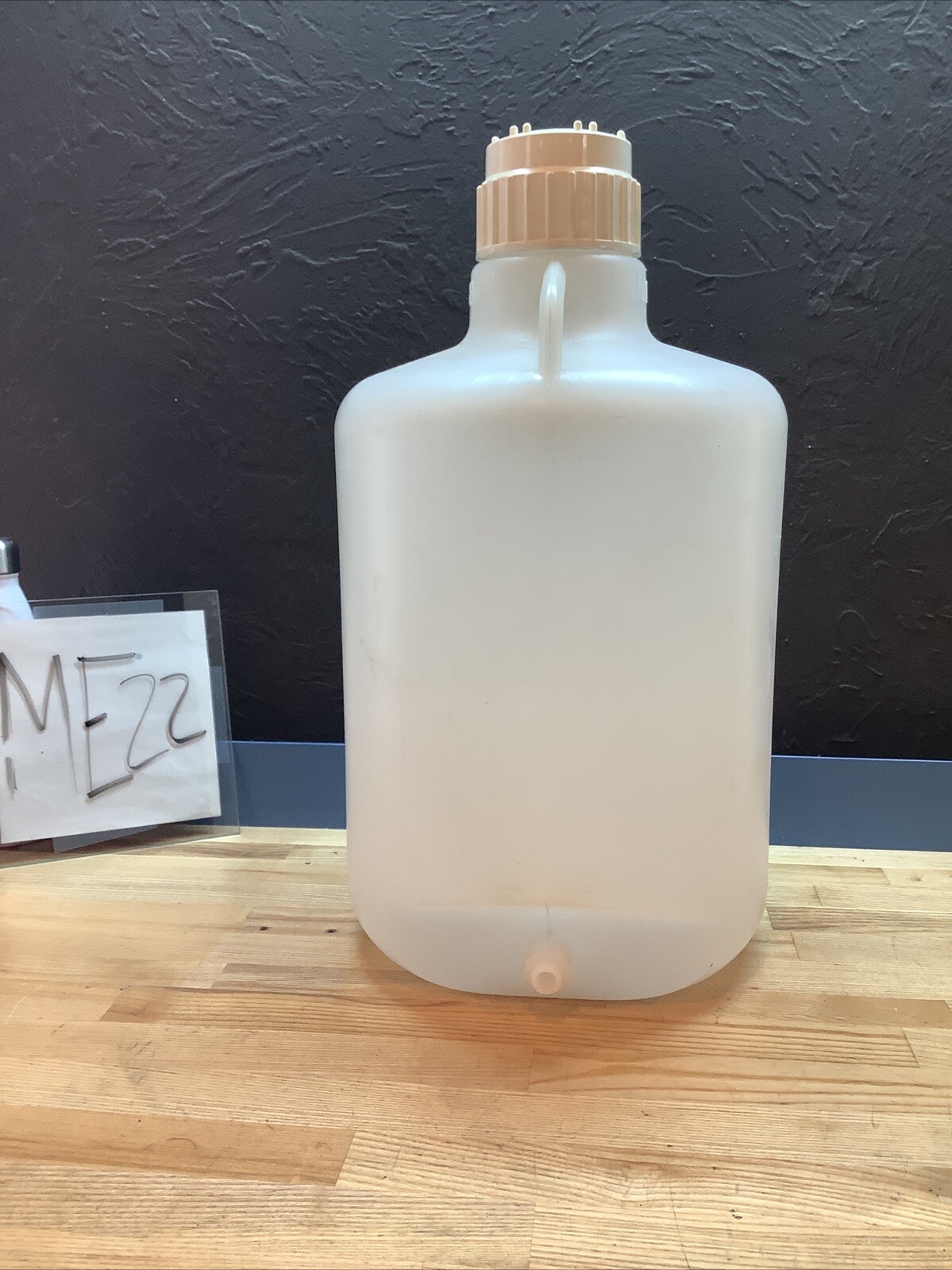 Nalgene 5 Gallon / 20 Liter Graduated Polypropylene Carboy With Out Spout