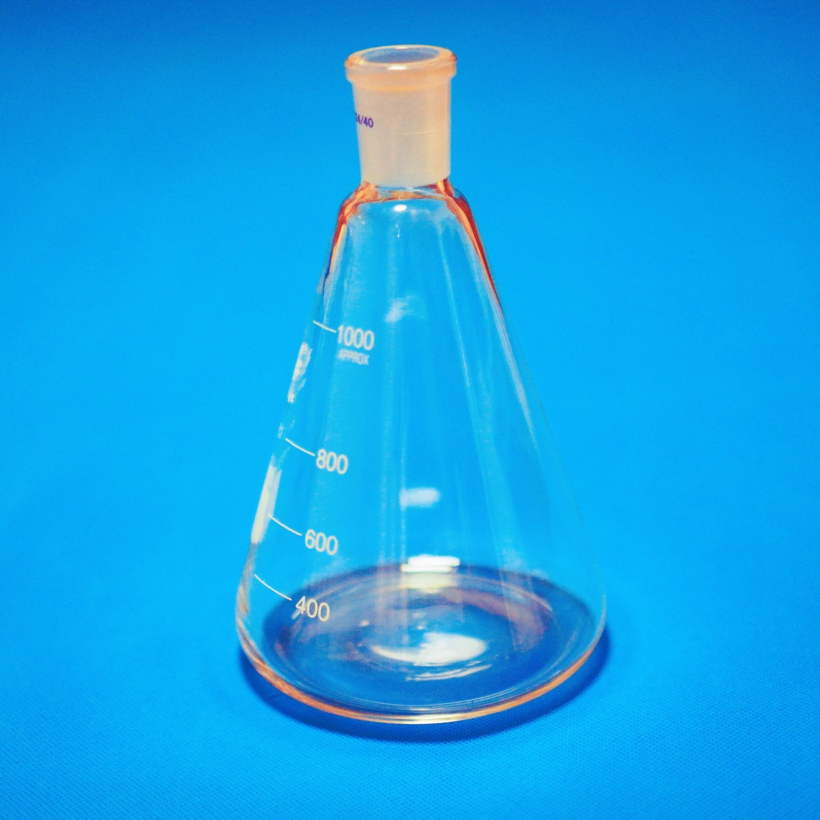 Lab glass erlenmeyer flask 2000ml with standard joint 24/40 conical flask