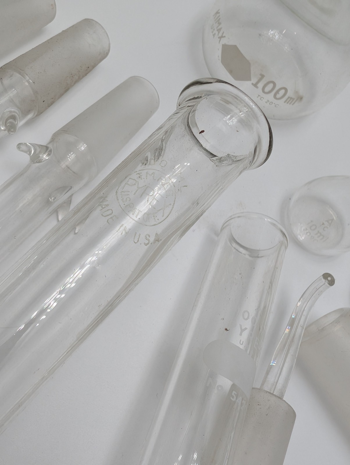 22 Piece Lot Lab Glassware PYREX 500-10 mL Boilng Flasks Scientific Equipment