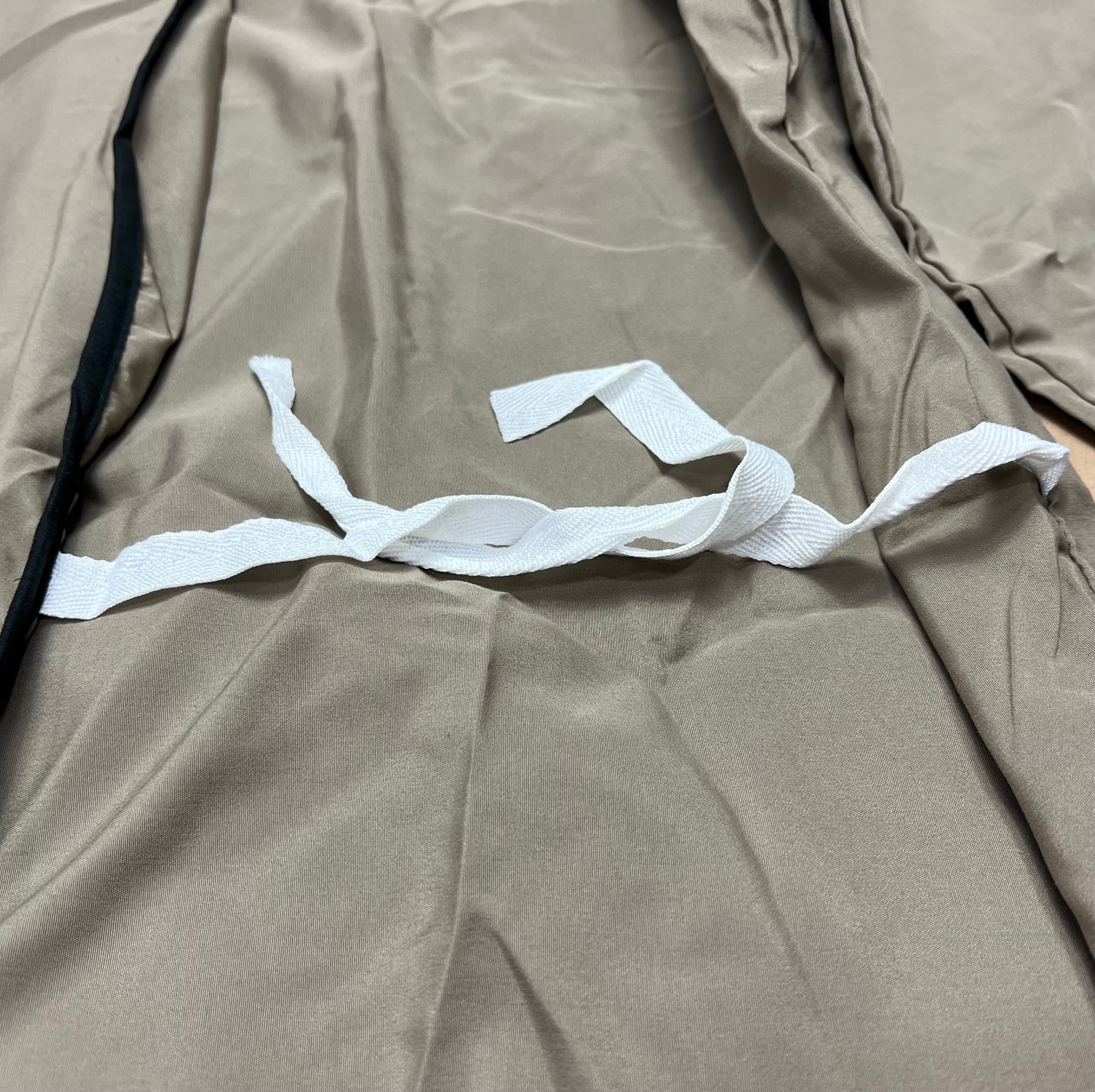 Patient Gowns Unisex (OS) Khaki Contrast Trim Open Front Long Sleeves Medical