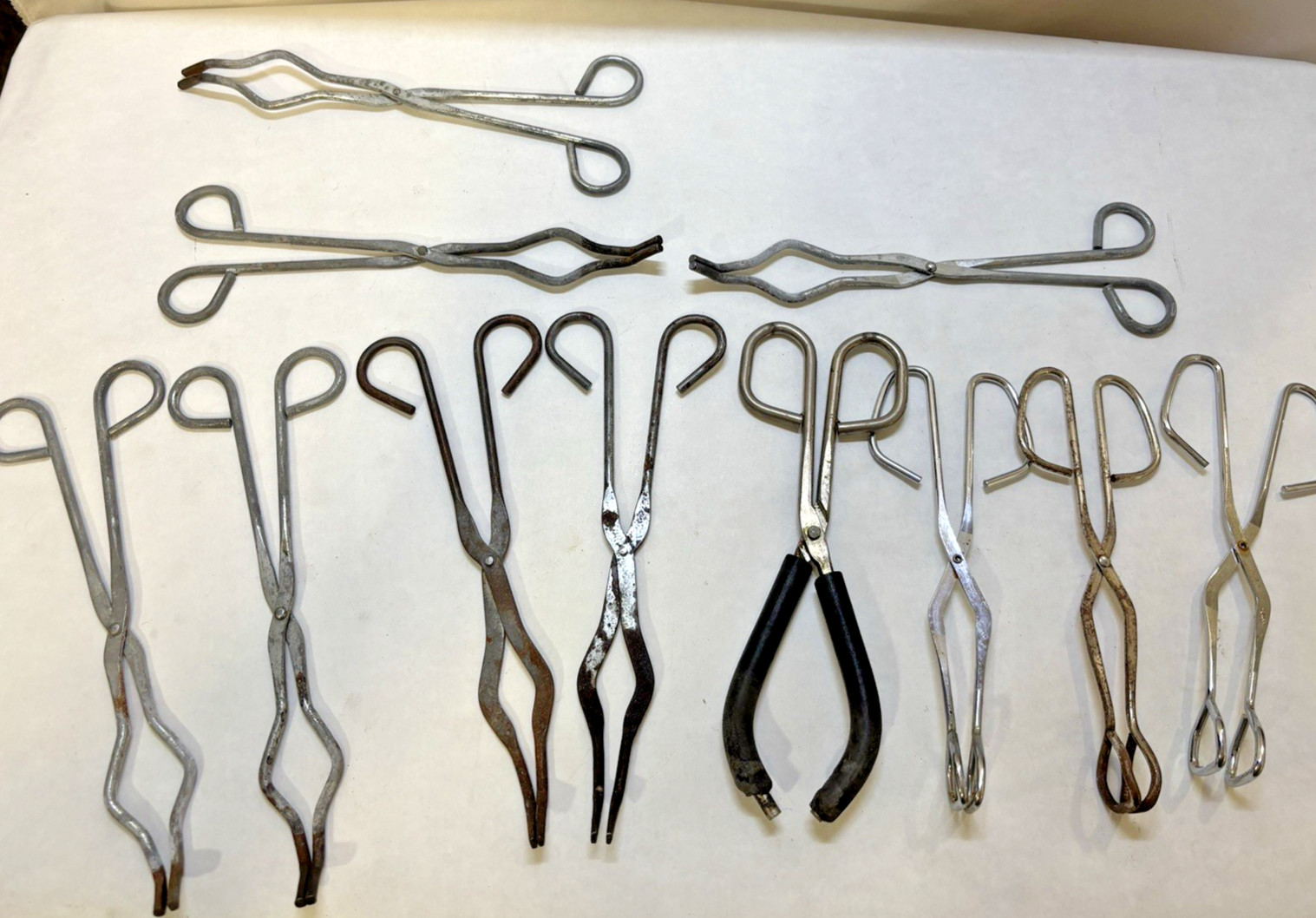 Scientific Classroom Beaker and Test Tube Tongs Used Bundle Lot of 11