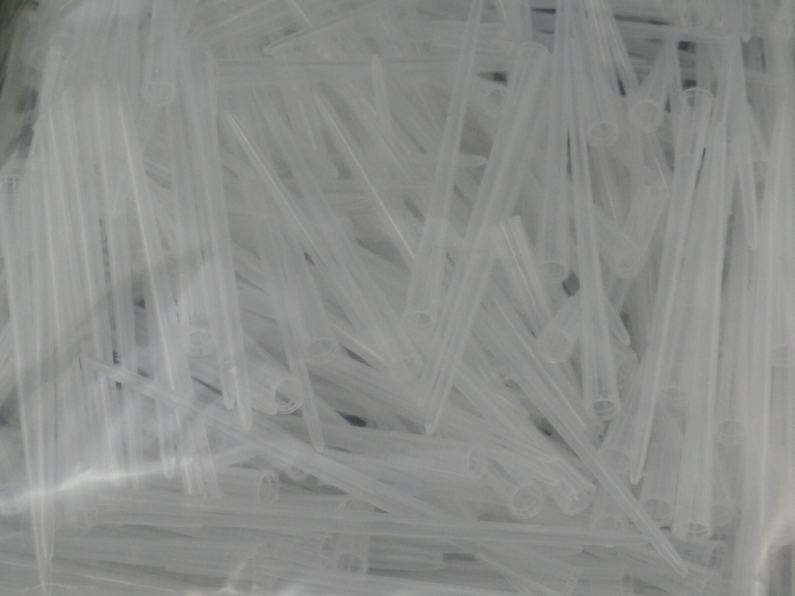 1 Case of 2500 Matrix 300μL Pipet Tips Extended Length Bulk Pack NonSterile 7050