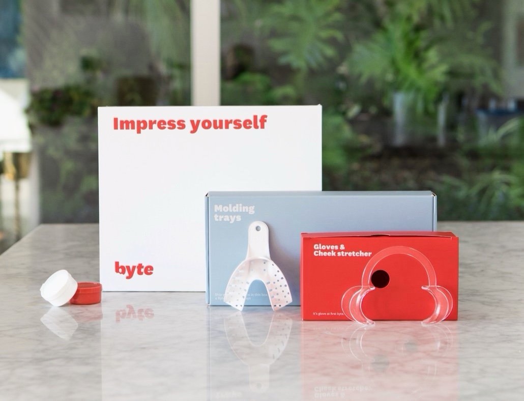 Byte – Teeth Impression Kit – Molds & Putty – New