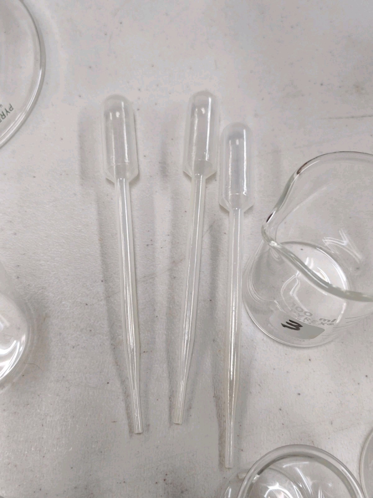 Pyrex & Kimex Glass Vacuum Flasks Beakers Tubes Lids Lab Chemistry Huge Lot