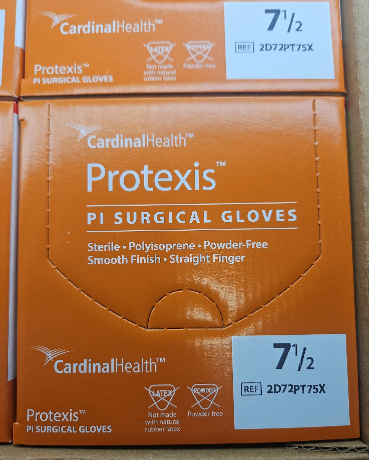 Protexis PI Surgical Gloves *1 CASE 200 Pair* Cardinal Size: 7.5 Exp: 08/26