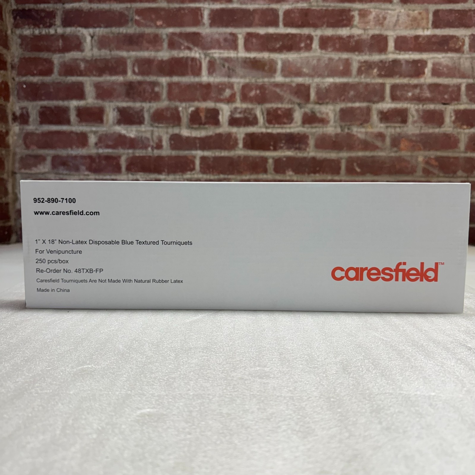 Caresfield 1″ x 18″ Non-Latex Disposable Blue Textured Tourniquet NEW