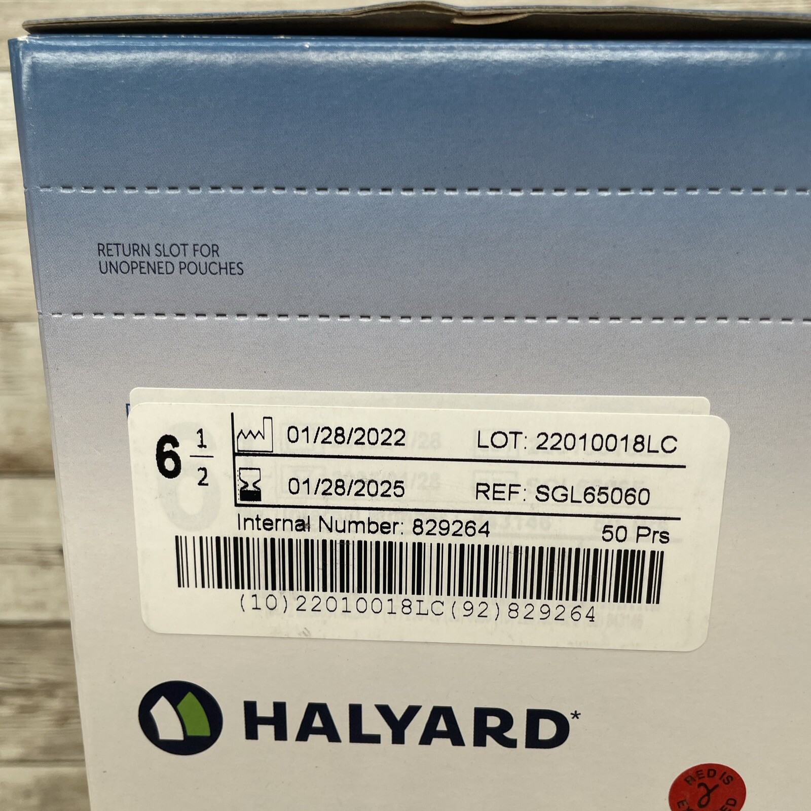 1 Case HALYARD LATEX Surgical Gloves, Size: 6, 200 pair SGL65060 Exp 1/25