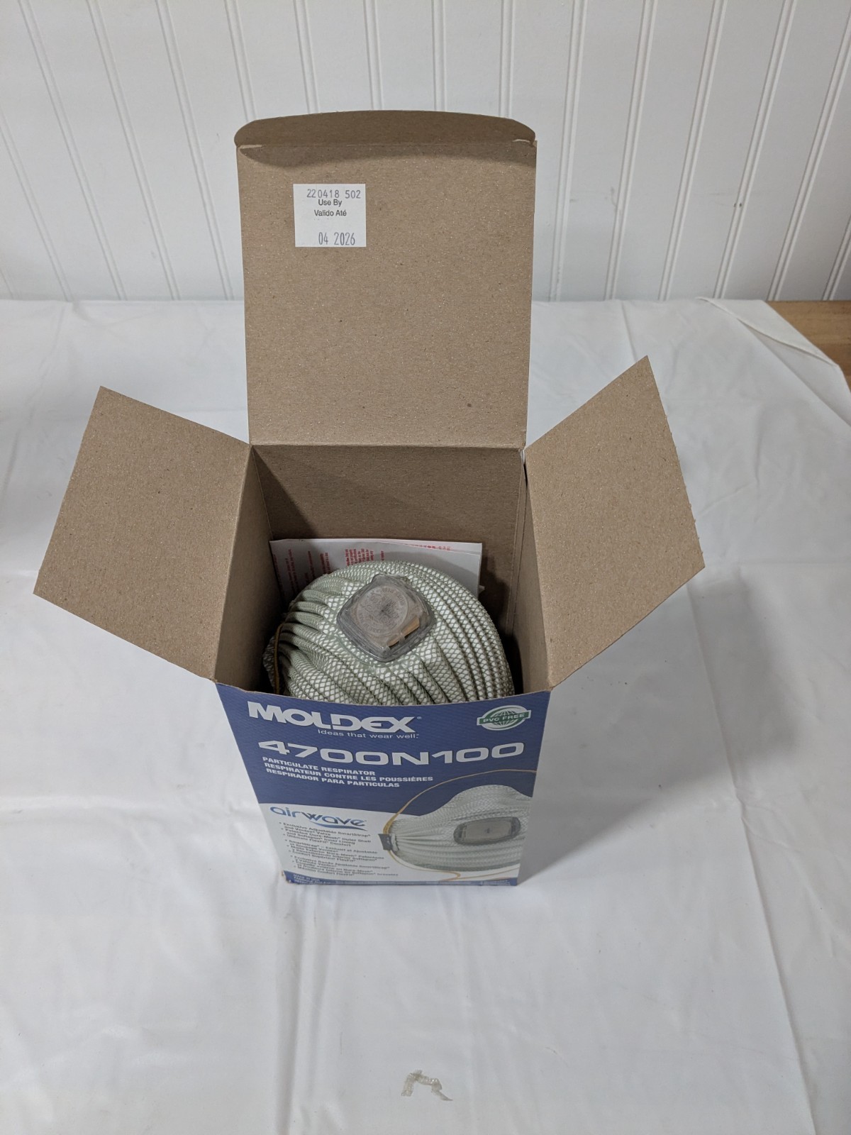 Moldex Disposable Particulate Respirator: Size Medium/Large Box of 5 4700N100