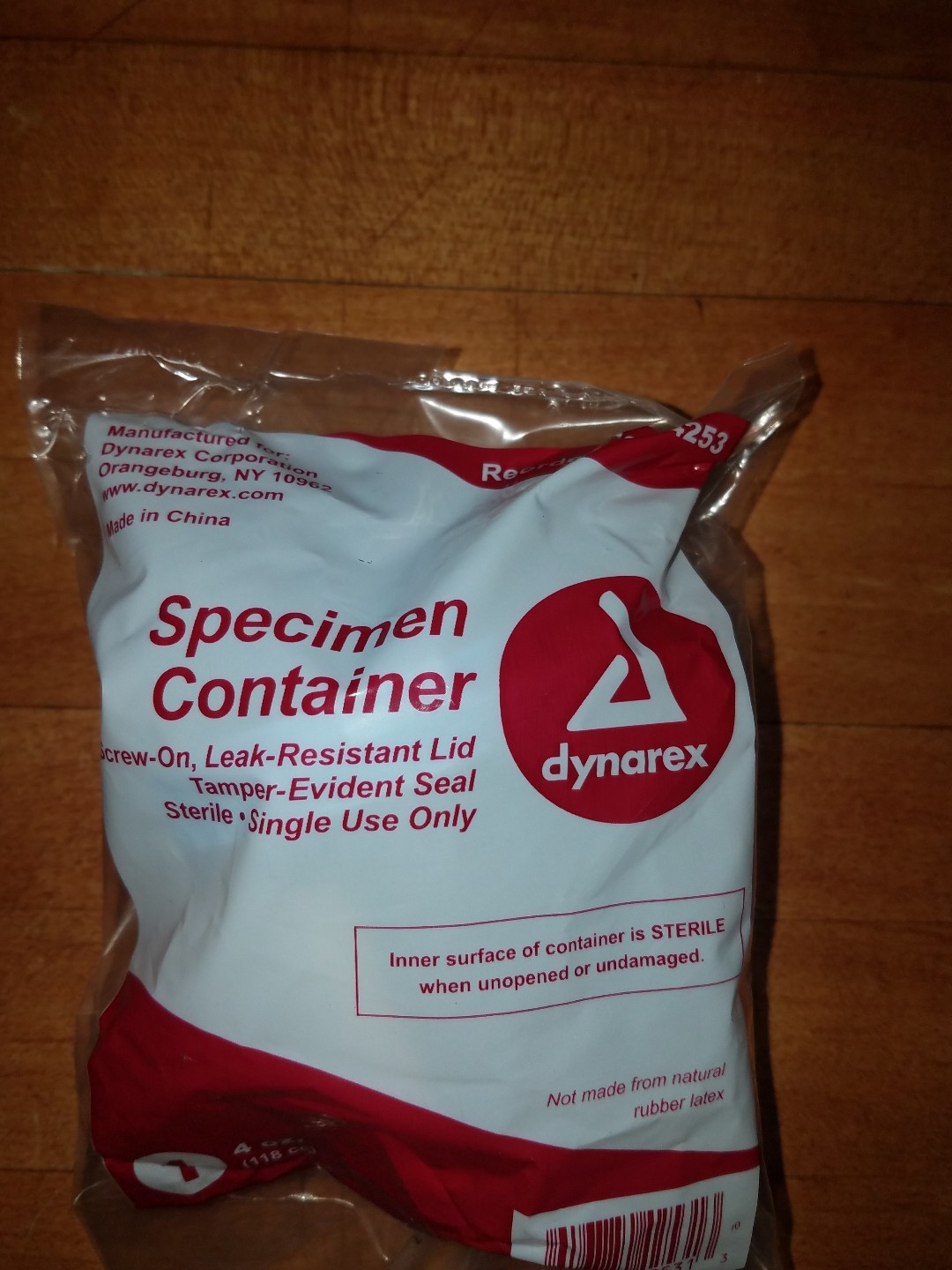 DYNAREX SPECIMEN CUPS STERILE CONTAINERS 4oz W/LID+ID LABEL/Set of 4.. NEW