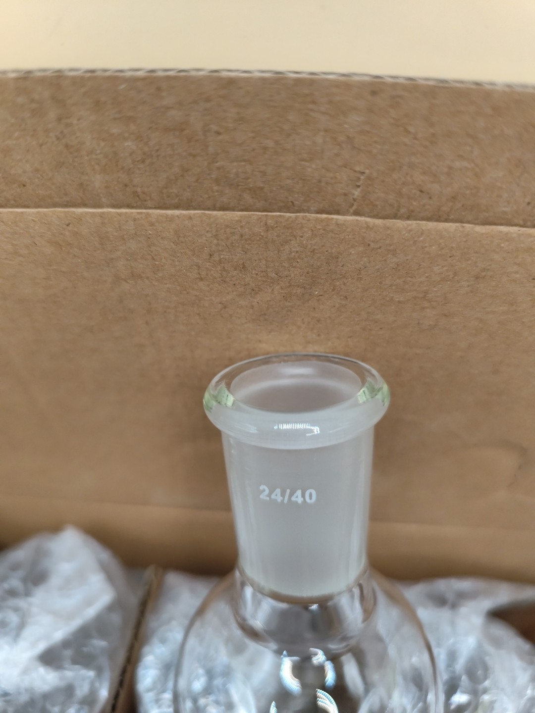 Case Of 10 Pieces 100ml 24/40 Round Bottom Flask