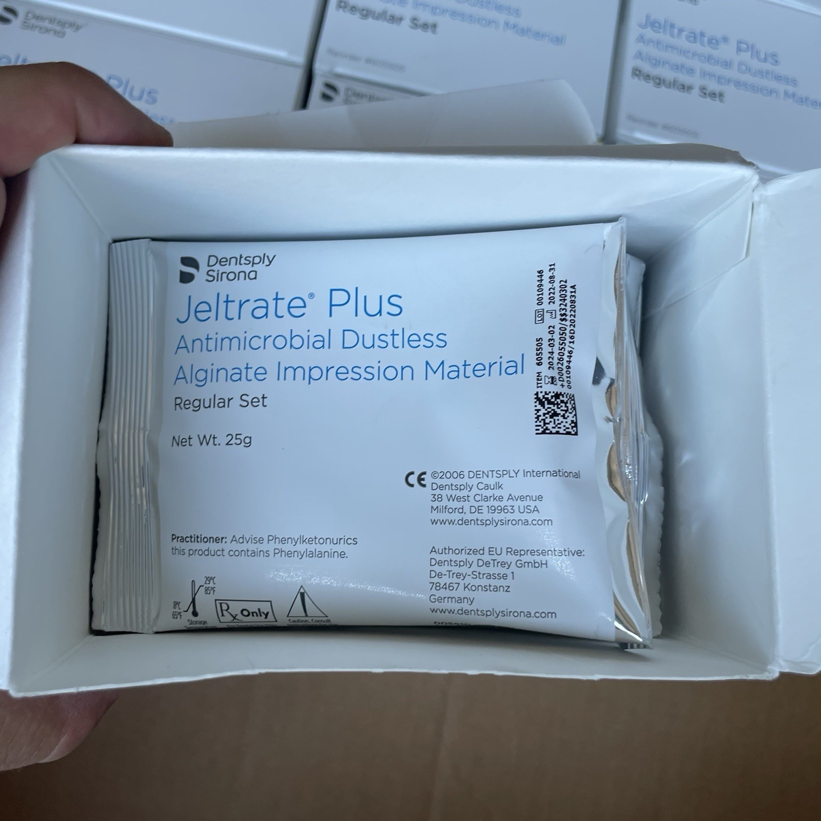 Dentsply Sirona Jelrate Plus Antimicrobial Dustless Alginate Impression Material