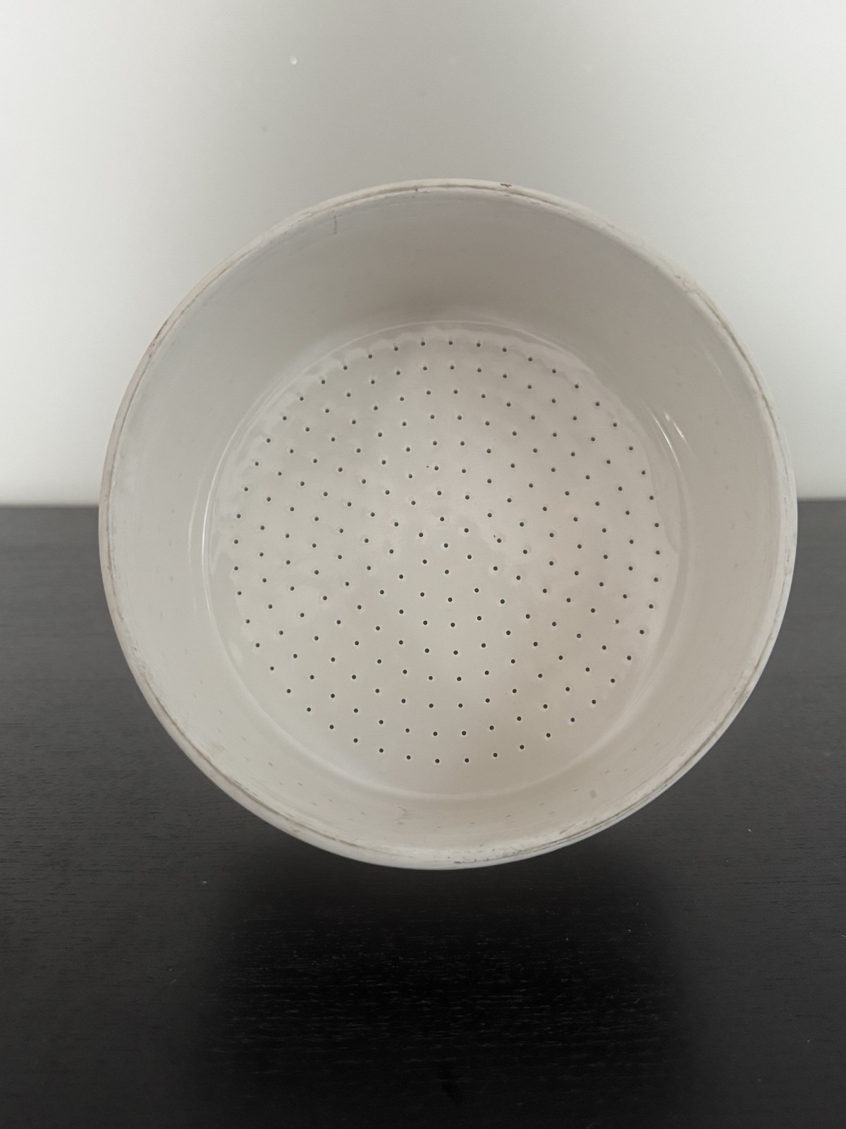 CoorsTek 60246 Porcelain Perforated Buchner Funnel – 1060mL capacity