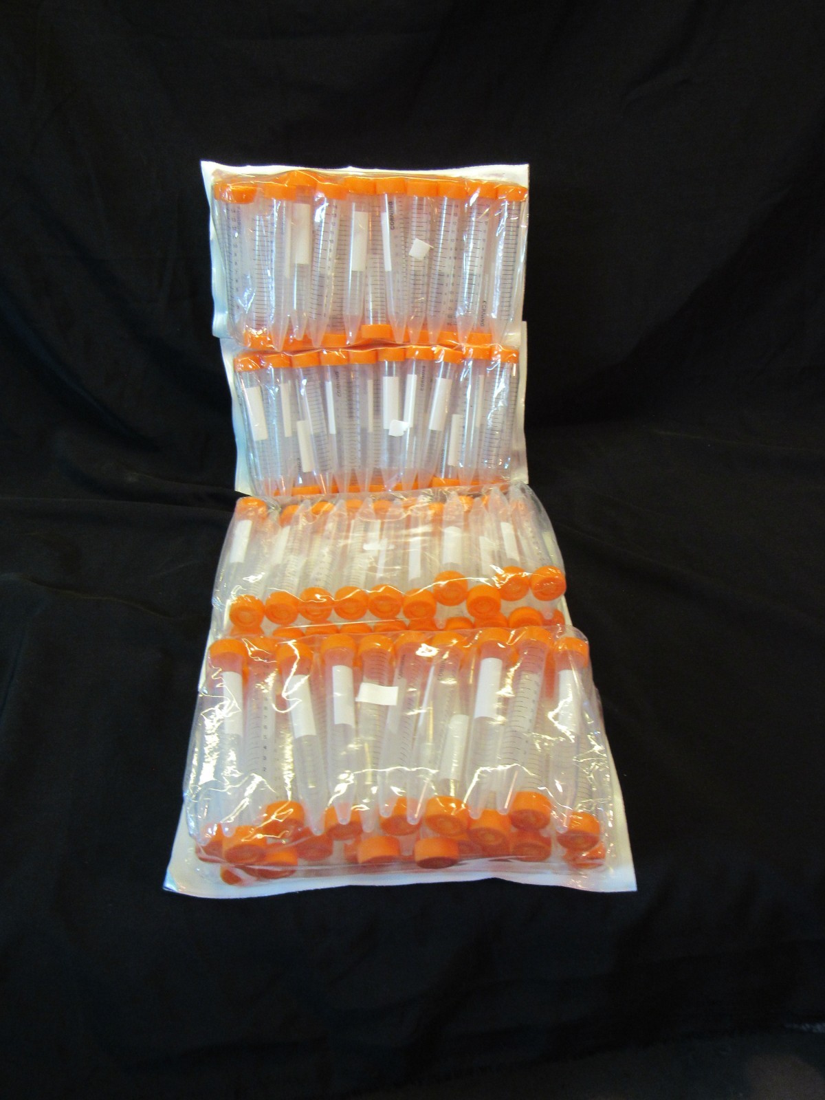 Corning 430766 15 ml Sterile Disposable Centrifuge Tubes w/Caps – 200 Total