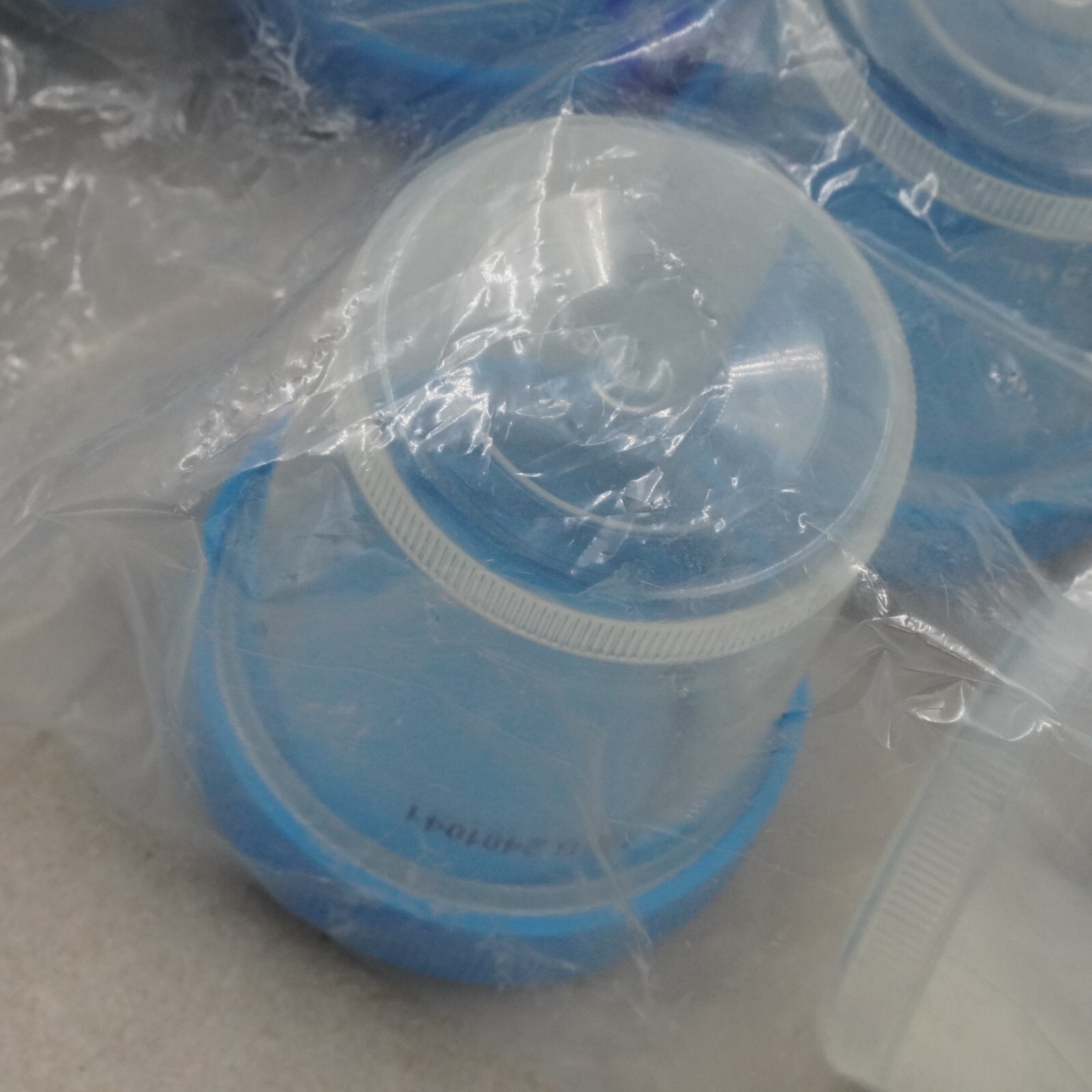 Specimen Container 2oz 60ml Qty 100 Clear Plastic Blue Screw Top Sterile