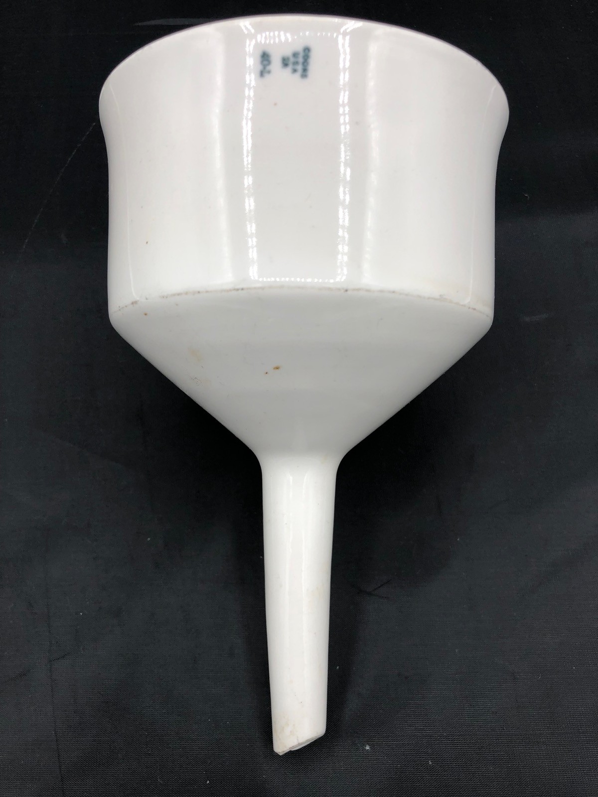 COORSTEK Porcelain 165mm L 108mm ⌀ 320 mL Buchner Vacuum Filter Funnel 60243