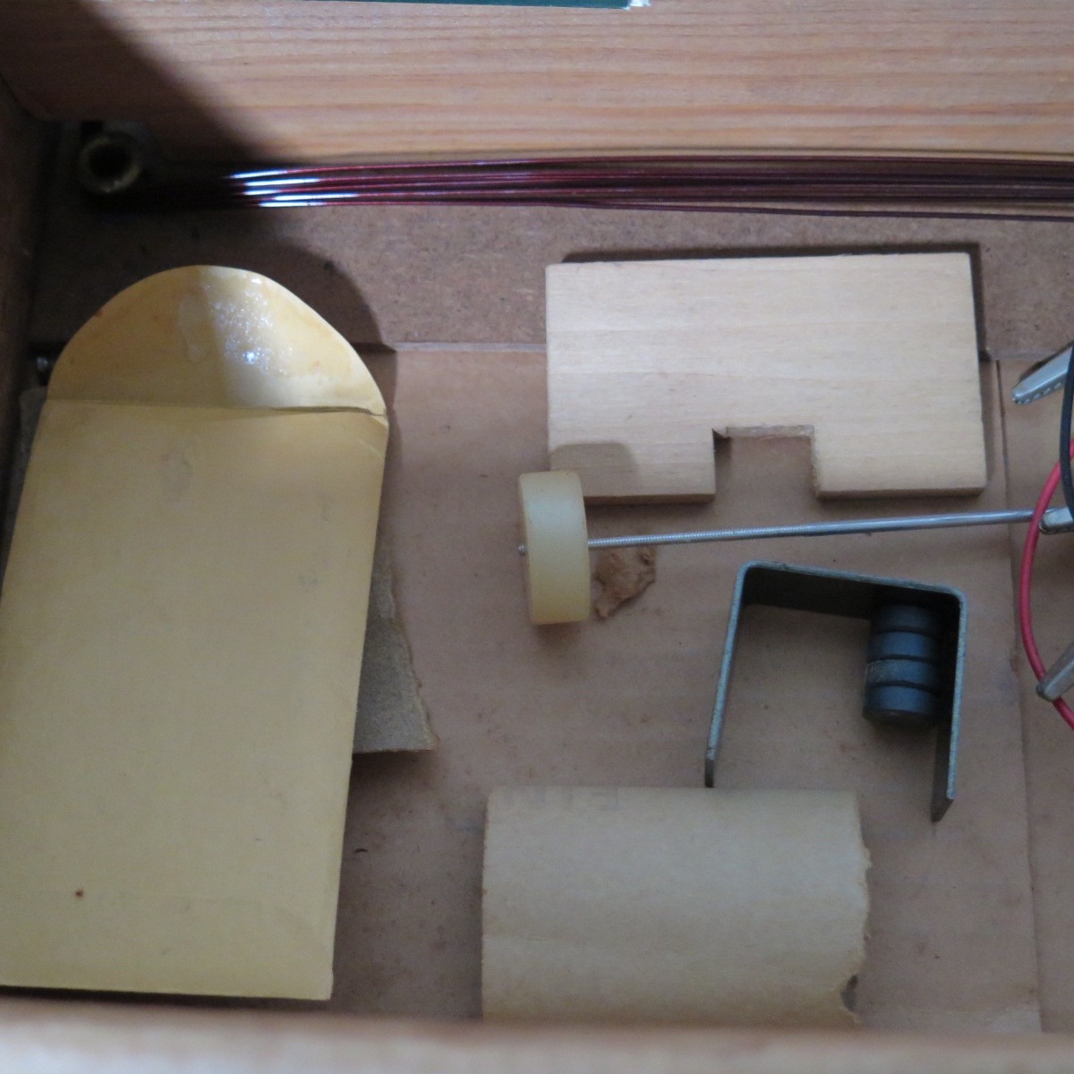 R195071 Central Scientific CURRENT BALANCE Kit (Physics Project) 10-400