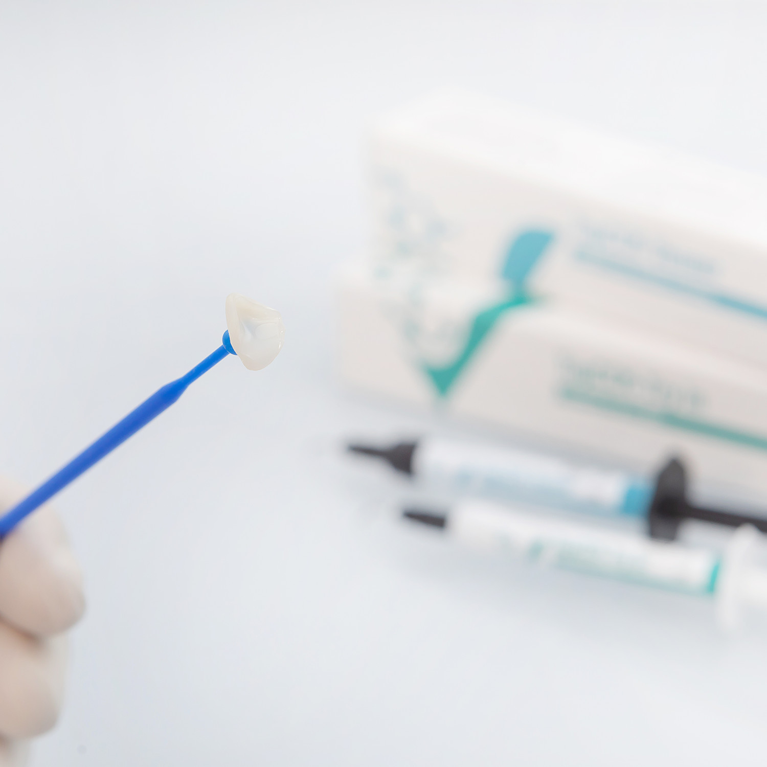 TopCEM-Veneer Dental Light Cure Veneer Cement 2.5g