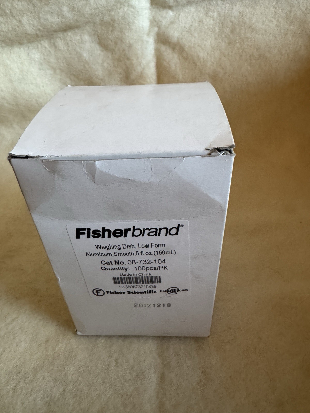 Fisherbrand Aluminum 5 fl. oz Smooth Weighing Dishes, 08-732-104. Open box.