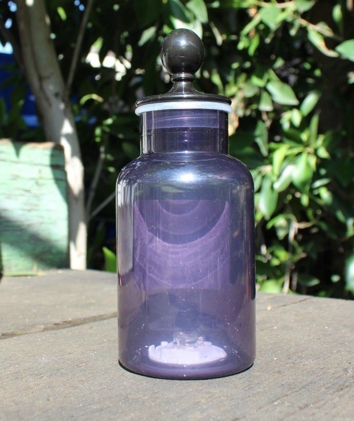 Halloween Light Up Bone Appetit Witch Magic Spell Science Lab Chemistry Bottle