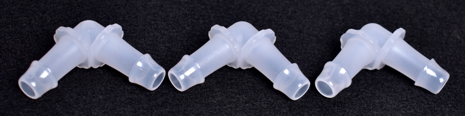 3 Count Nordson Medical Elbow Tube Fittings w/ 500 Ser. Barbs 1/2″ ID L080-6005