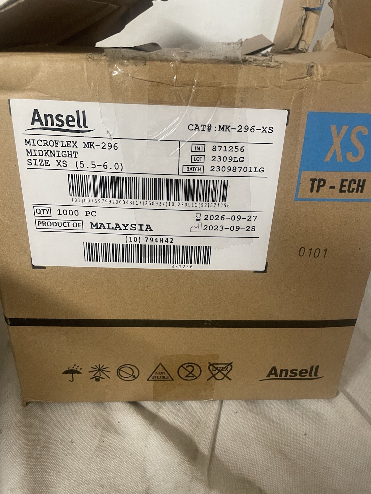 Qty 1000 Gloves Ansell Microflex Mid Knight Nitrile Gloves Size XS (Extra Small)