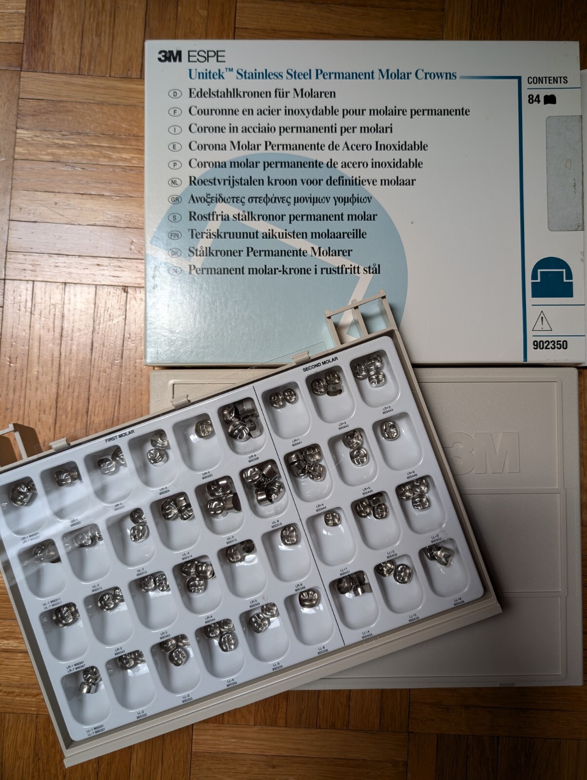 3 M ESPE Unitek stainless steel permanent molar crowns in open box kit
