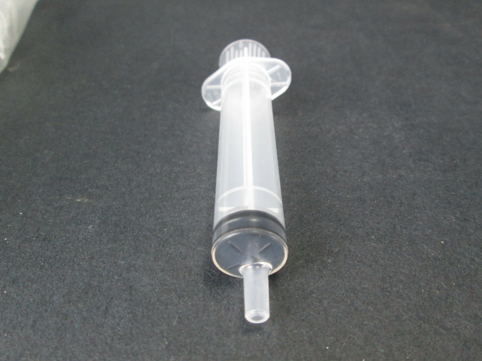 New NOS Lot of 45 Qiagen 5mL Syringes Science Lab Supplies Plasticware Medical