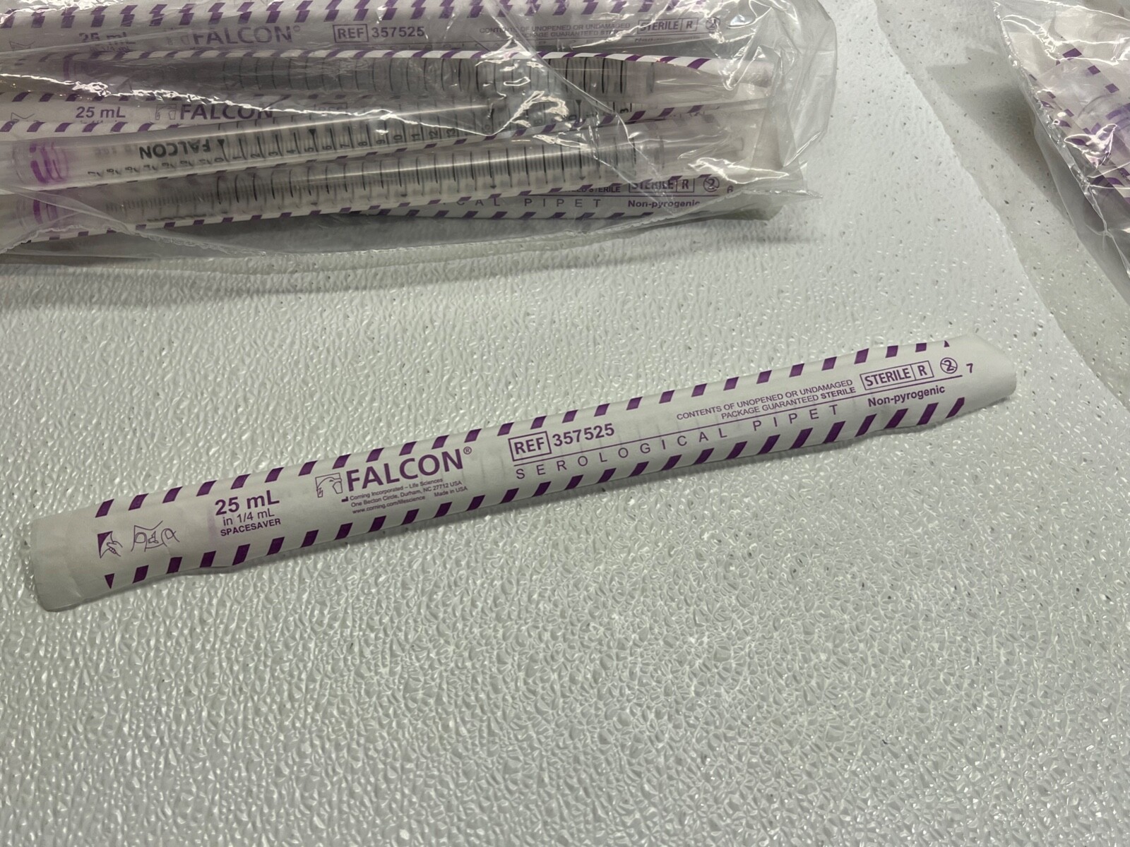 Corning Falcon 25mL SPACE SAVER Serological Pipet 357525 Lot Of 4
