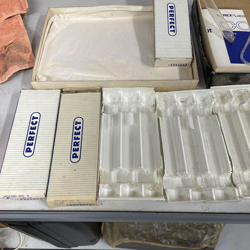 79pc Lot Science Chemistry Glass Test Tubes Accessories Pyrex Skilcraft – HN
