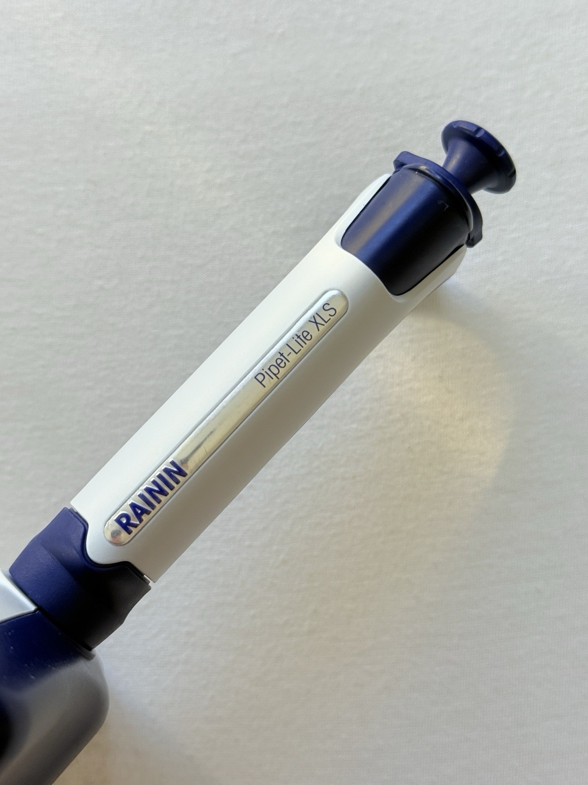 RAININ Pipet-Lite L-1200 XLS 100-1200uL LTS Multi Adjustable 12-Channel Pipette