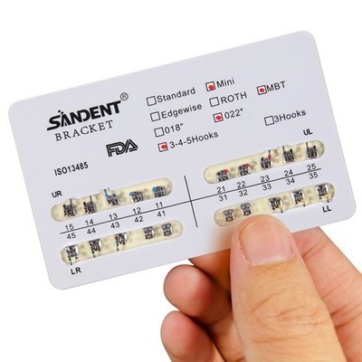 20PCS / PACK Dental bretelle attacchi ortodontici Mini MBT Slot 022 345 Hooks CE