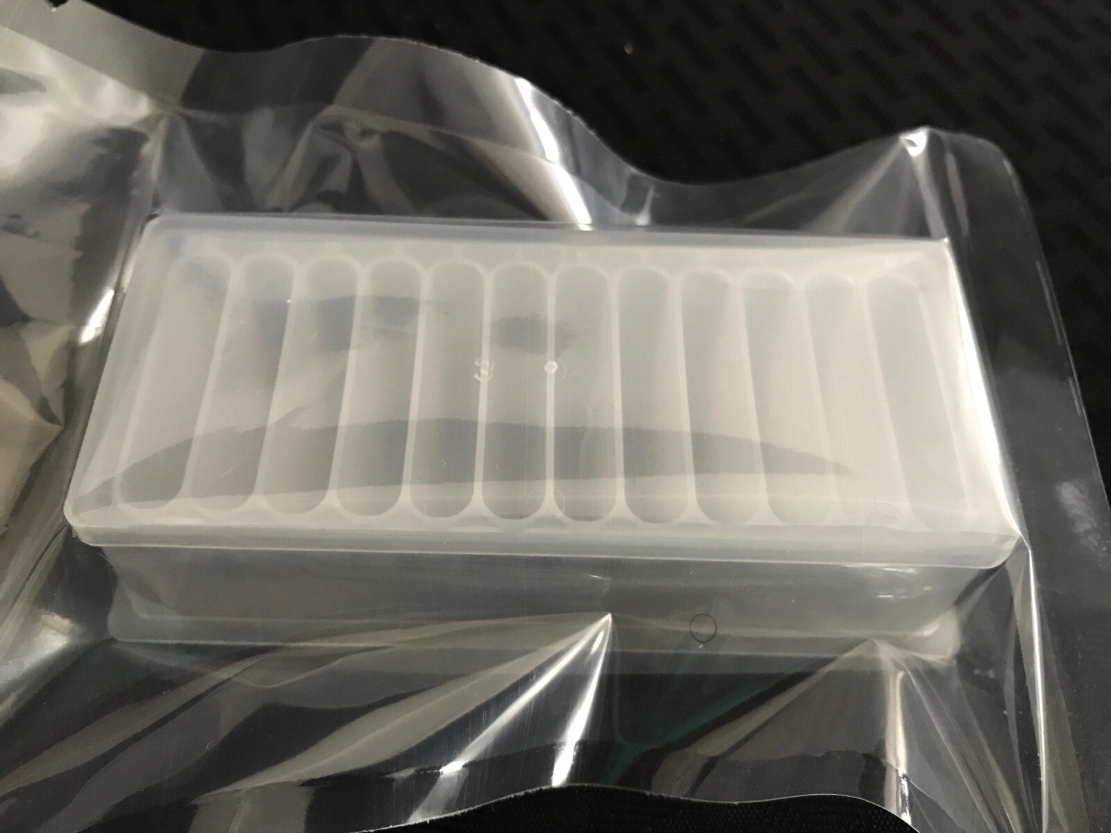 (36) FISHERBRAND 12-Channel Pipet Basin w/ Lid V-Bottom Non-Sterile 13-681-801