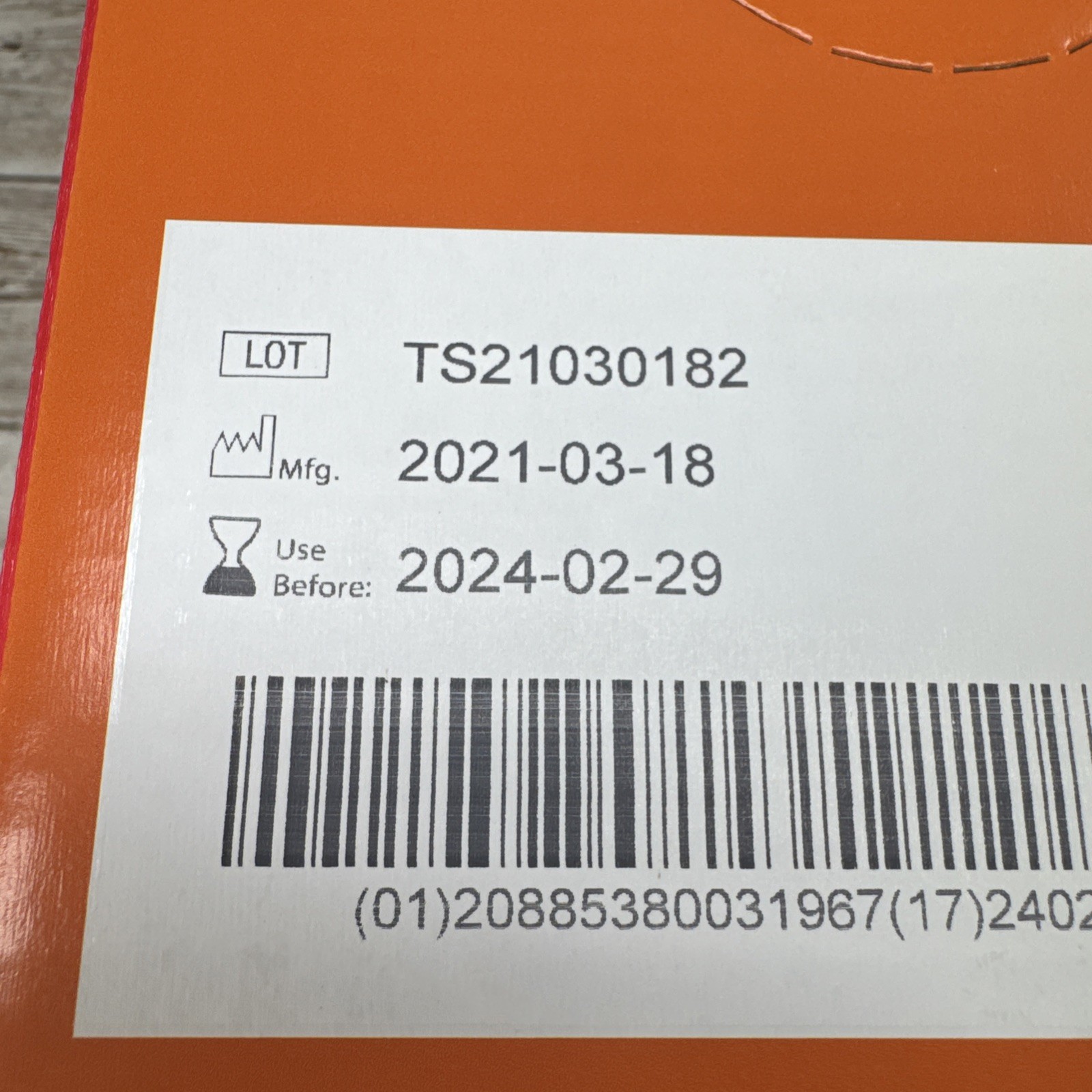 Protexis PI Polyisoprene Surgical Gloves Sterile *1 Box* Size: 8 *See Date*2-24