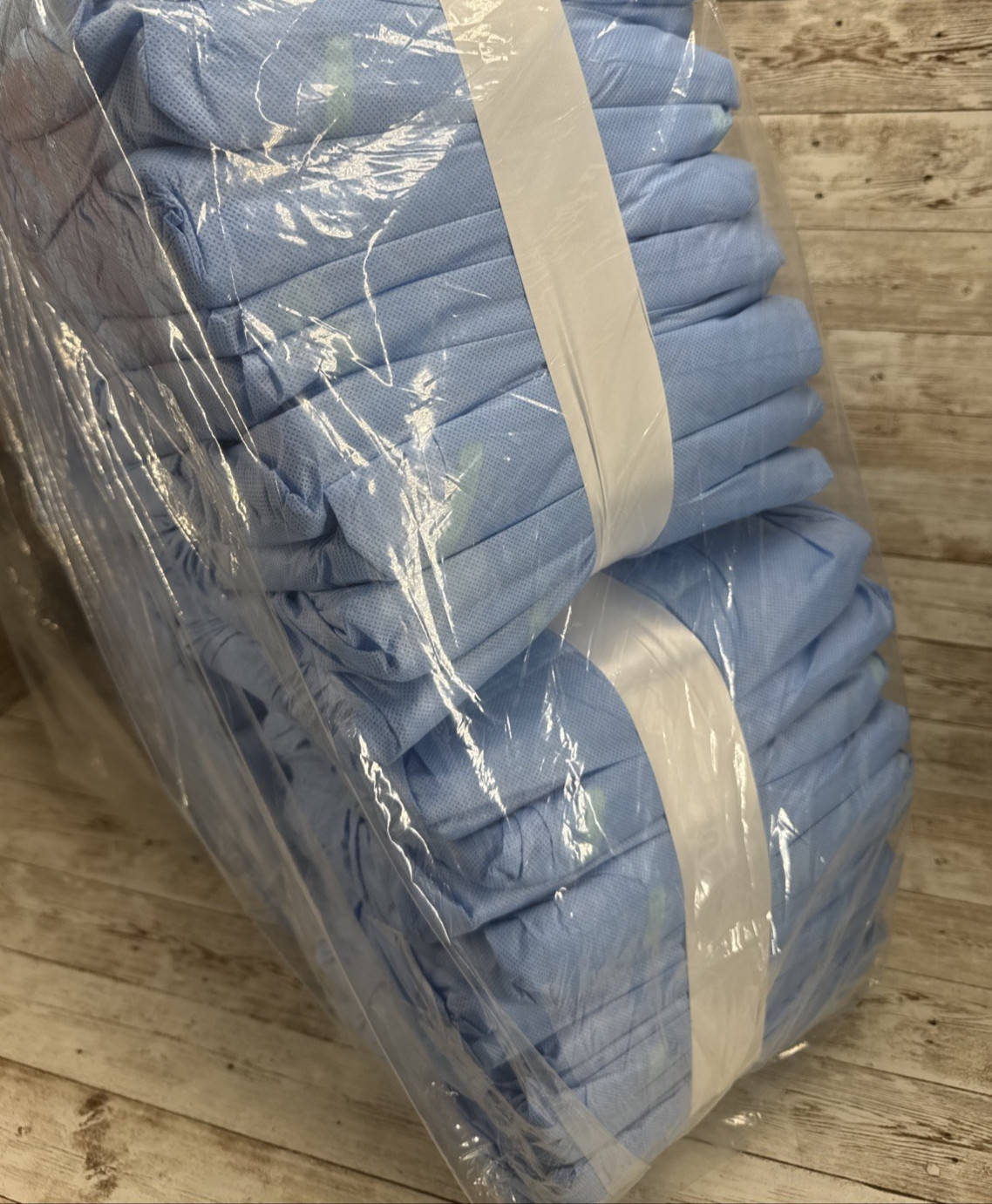 Halyard Surgical Gown Non-Reinforced With Towel Size: X-LARGE 79334 *40-Pieces*