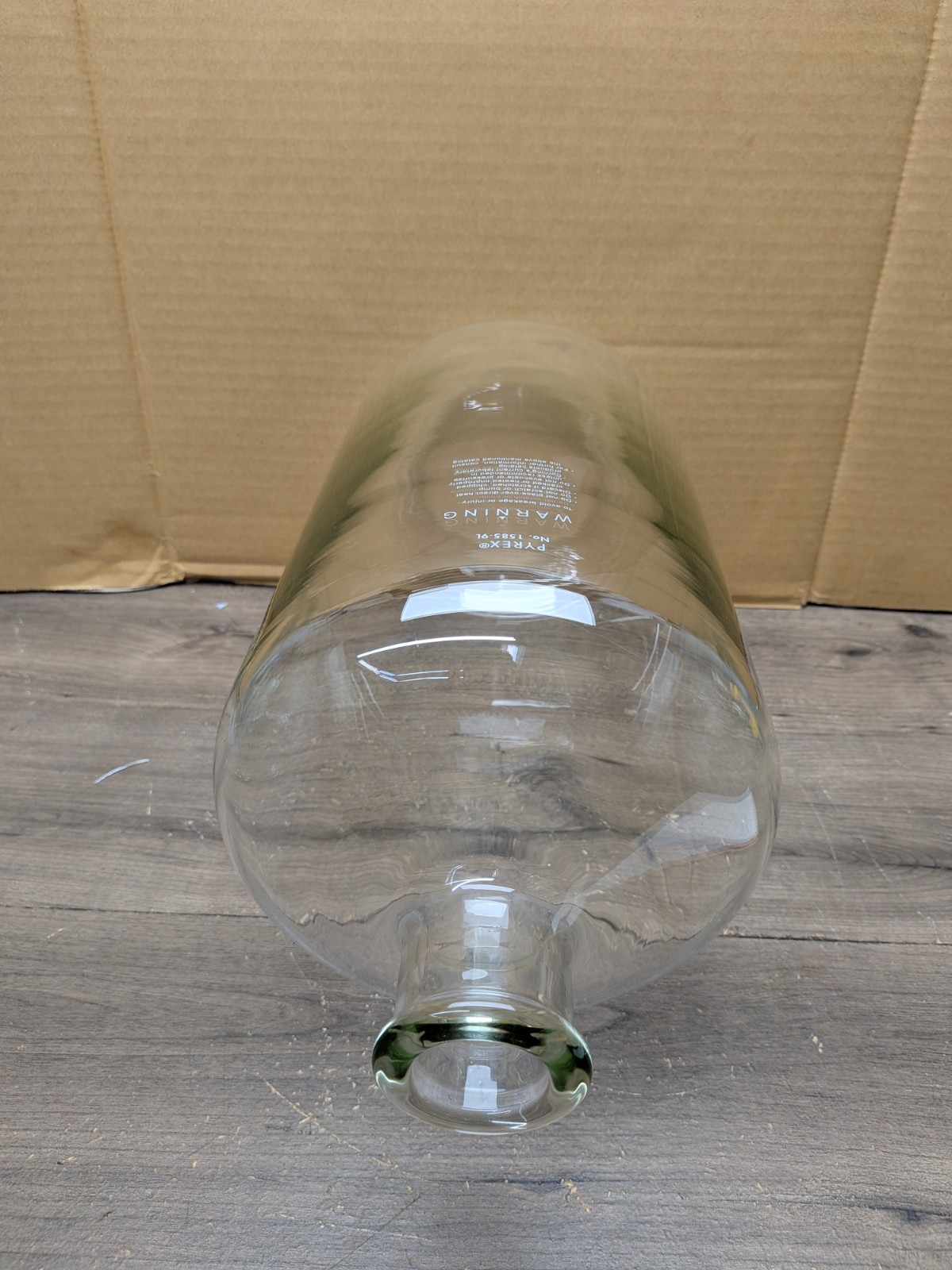 NOS PYREX 1585-9L is a heavy-wall, 9-liter borosilicate glass serum bottle
