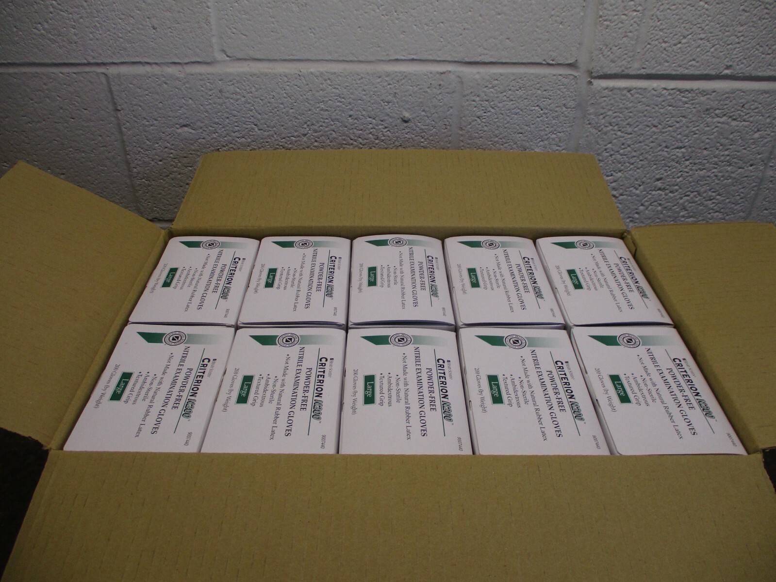 CASE OF 10 BOXES 200 PER CRITERION N200 LARGE 9007440 POWDER FREE EXAM GLOVES