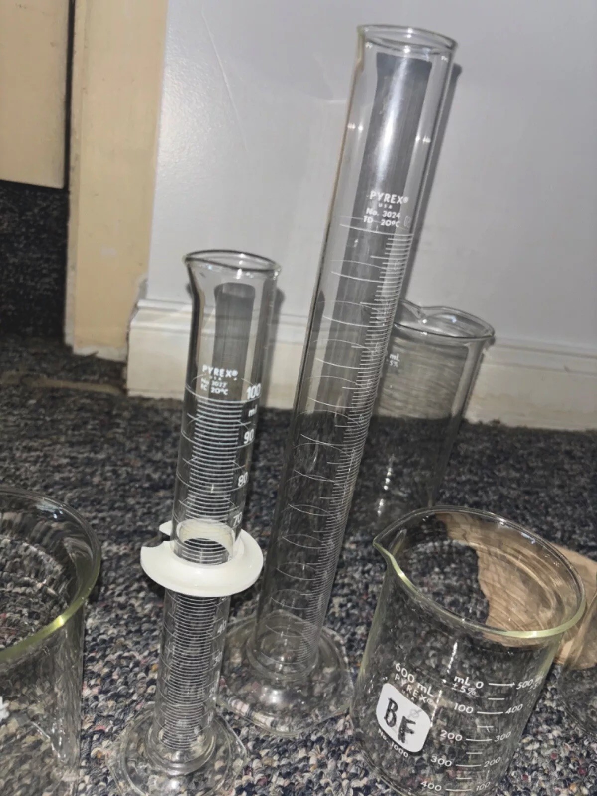 *Vintage* PYREX USA. Lab Borosilicate Glassware. (46pcs) Great Condition.