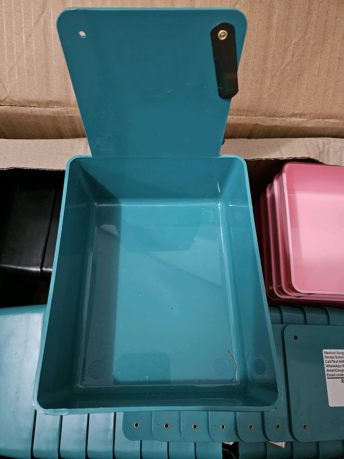 Dental Lab Pans 32 In Box Multicolor Brand New With Clip