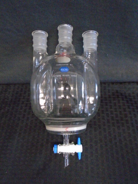 ROCHE ACE Glass 2000mL 29/42 3-Neck Fritted Morton Indented Reaction Vessel