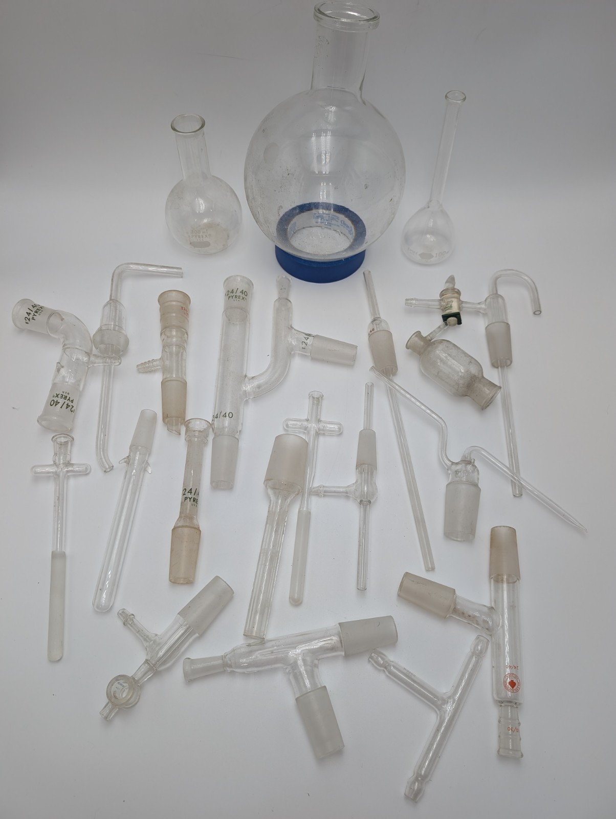 Lot of Vintage Laboratory Glassware 21pcs (Pyrex) Connectors + More