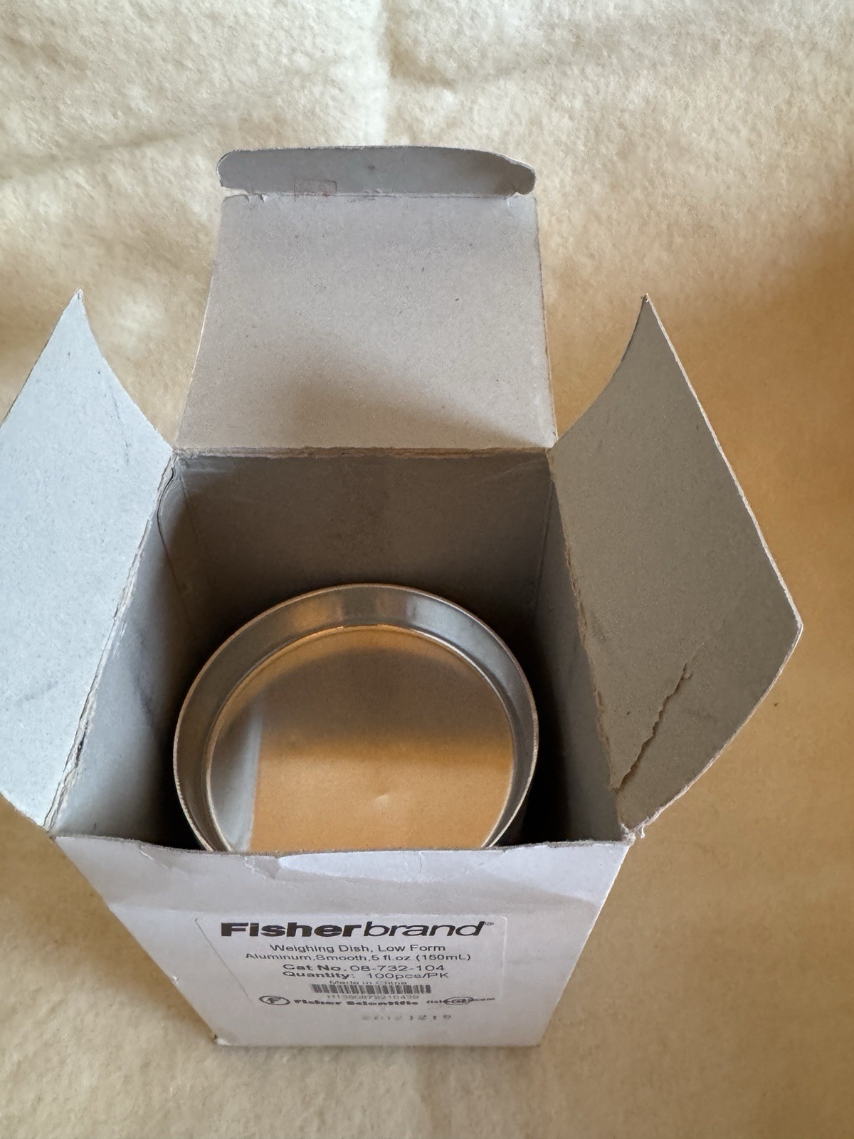 Fisherbrand Aluminum 5 fl. oz Smooth Weighing Dishes, 08-732-104. Open box.
