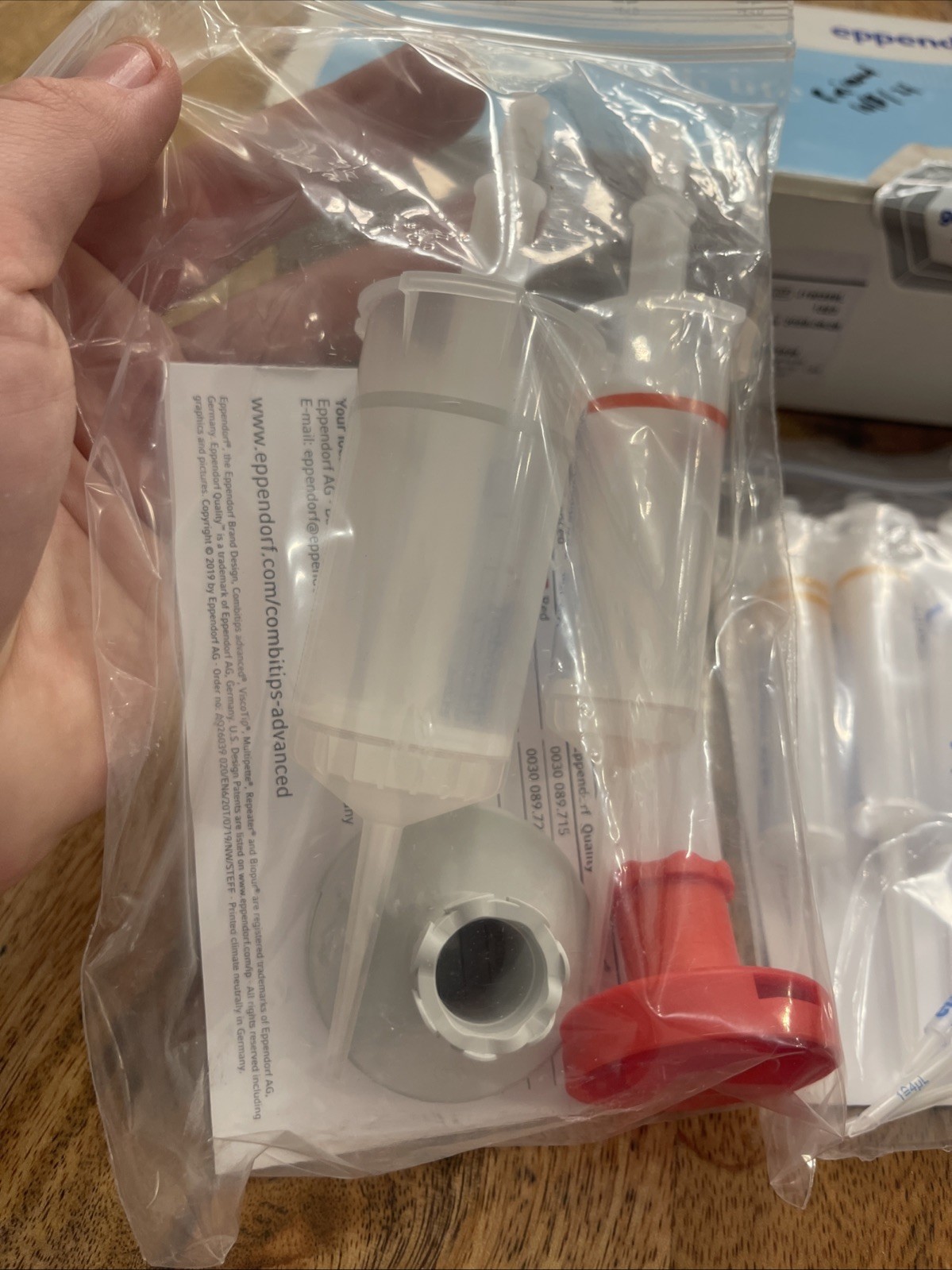 Eppendorf Combitips Advanced 0.1mL 10mL 25mL 50mL Pipette Tips Sterile Adapter