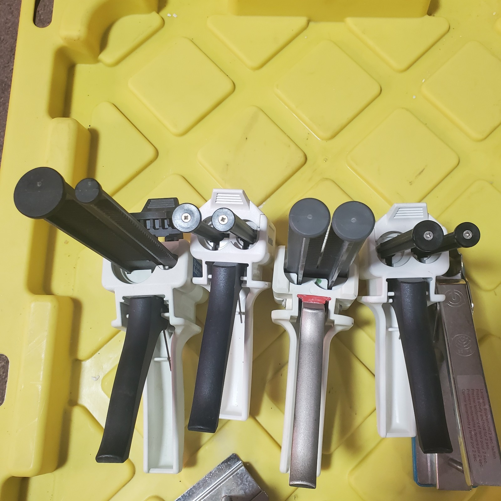 Dental Core Applicator Gun For 25 ml Cartridges, 1:1 Automix Gun, Type 25