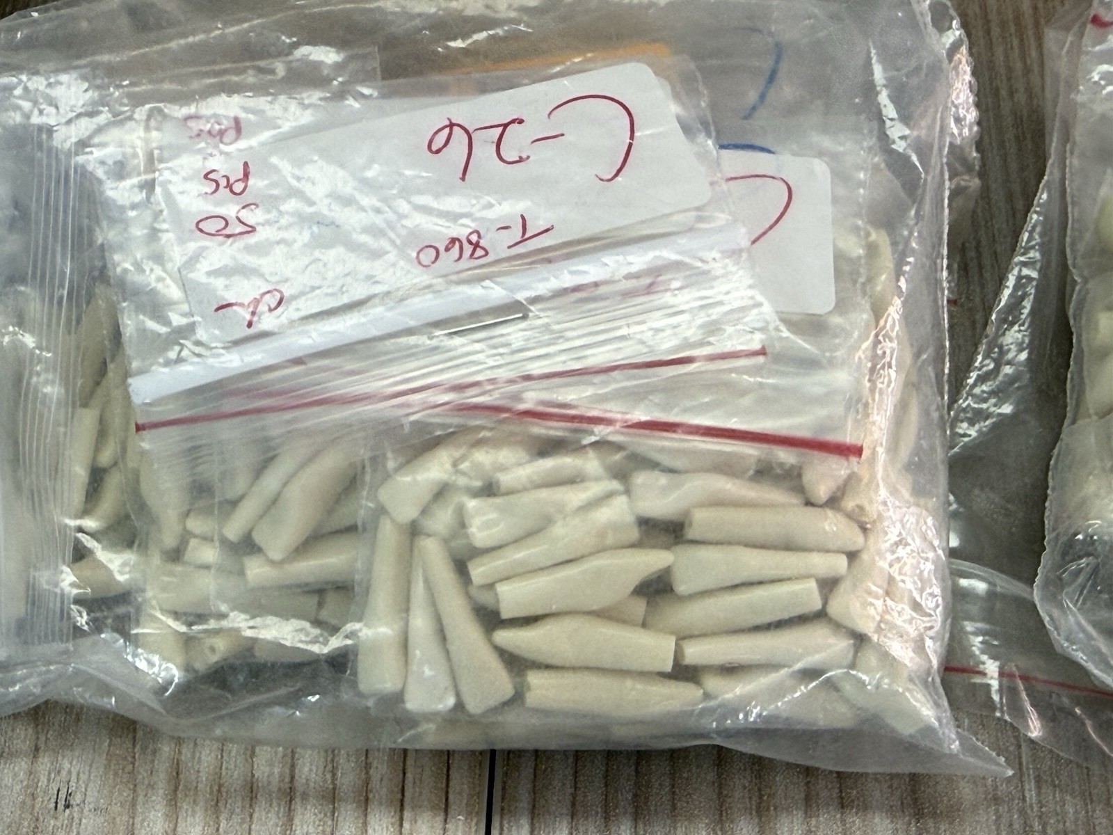 Large Lot of 4,300 + Genuine Columbia T-860 Typodont Ivorine Teeth Dentoform