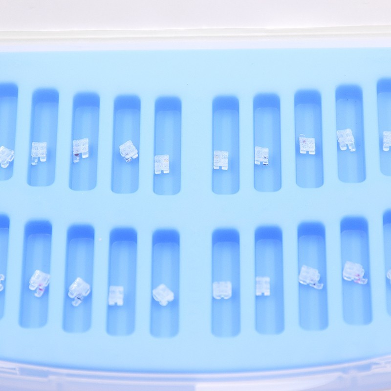 Dental Orthodontic Sapphire Bracket Monocrystalline Aesthetic Roth 022 345 Hooks