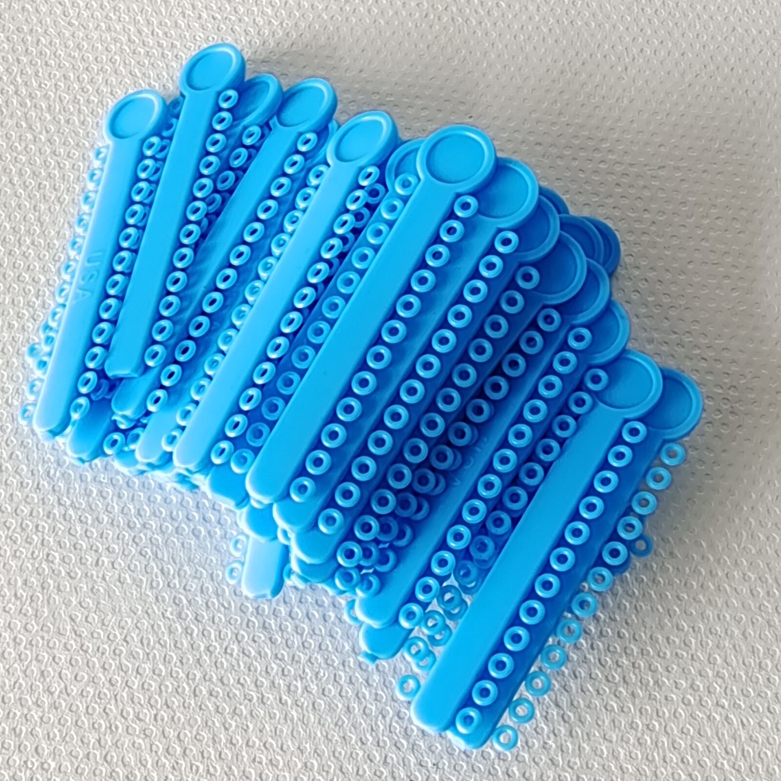 1 Bag Dental Orthodontic Ligature Ties Elastic Rubber Bands 35 Colors 1008 Pcs