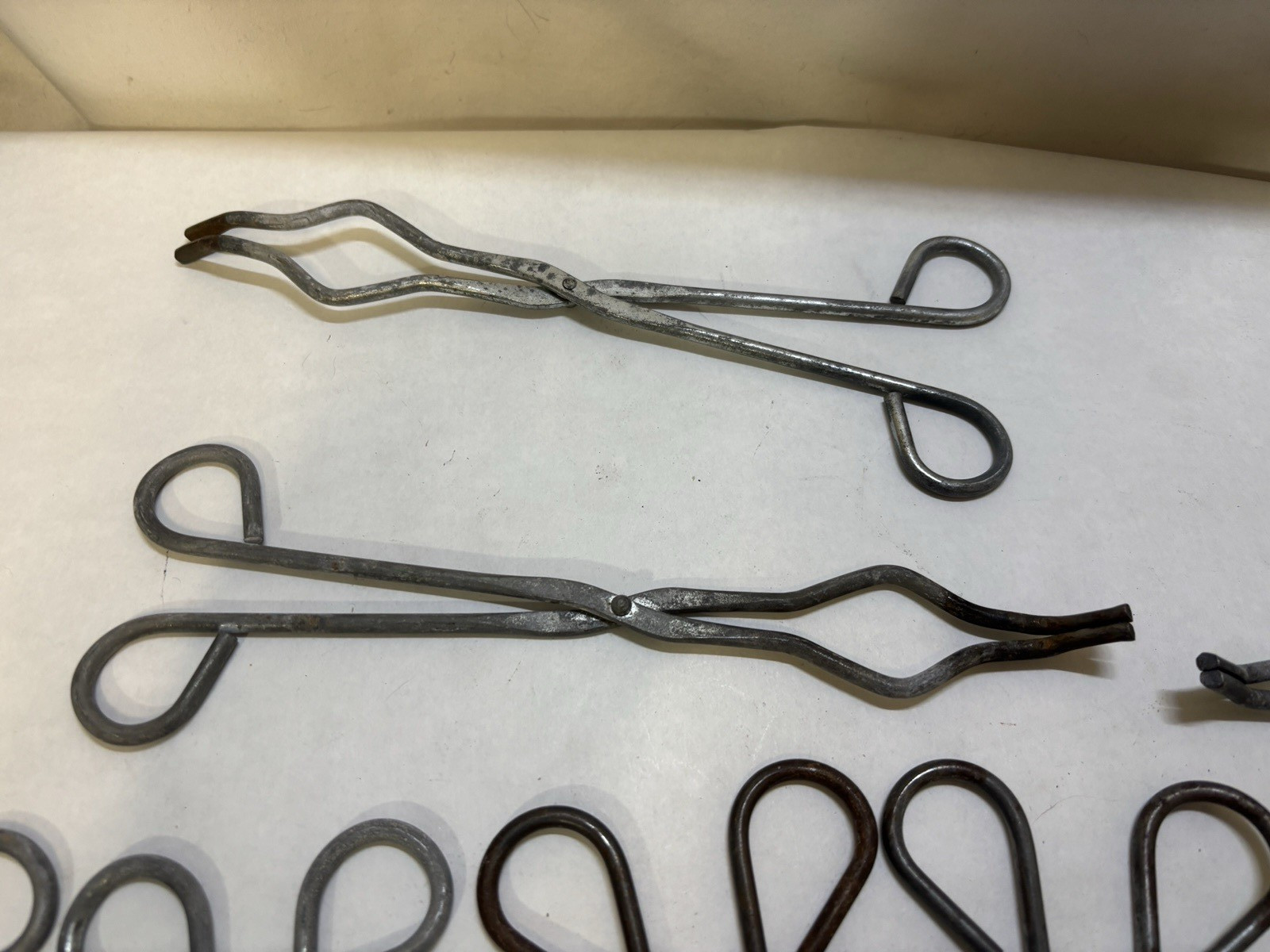 Scientific Classroom Beaker and Test Tube Tongs Used Bundle Lot of 11