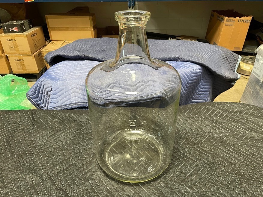 Lrg. PYREX #1595 19L Solution Bottle With Tooled Neck 5 Gal. England